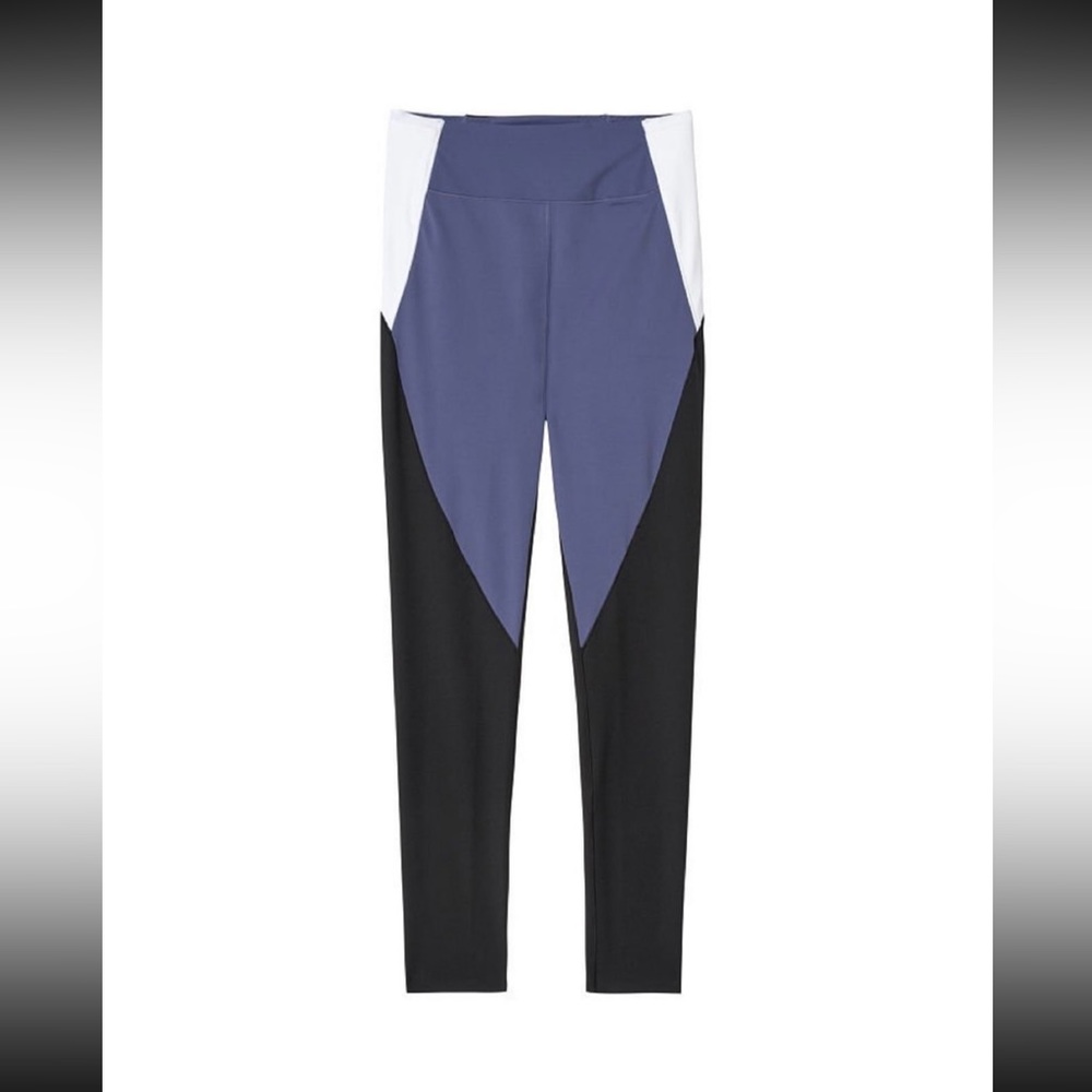 Victoria’s Secret Sweat On Point Legging - Picture 3 of 5